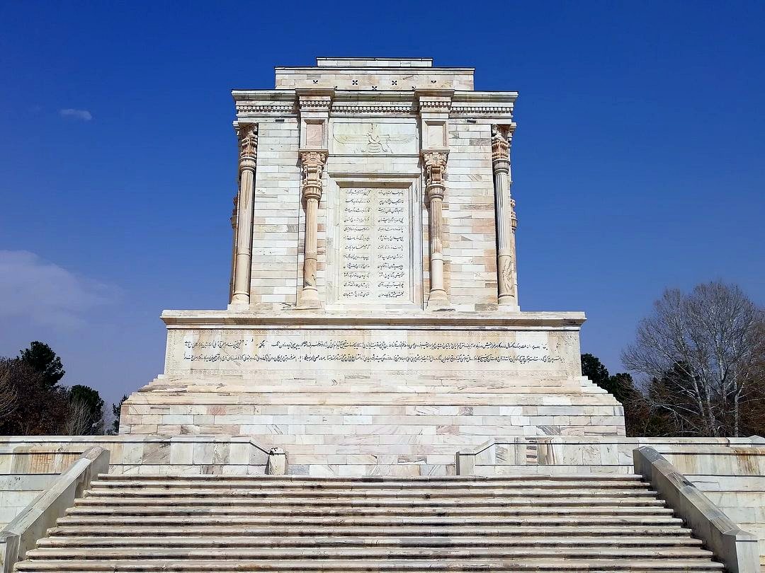 Tomb of Ferdowsi Tus, Iran.jpg